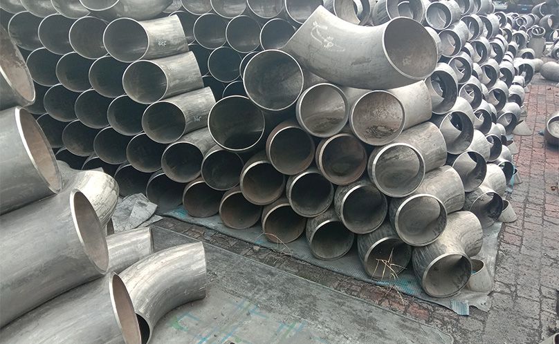 清洗优质不锈钢弯头时应注意什么