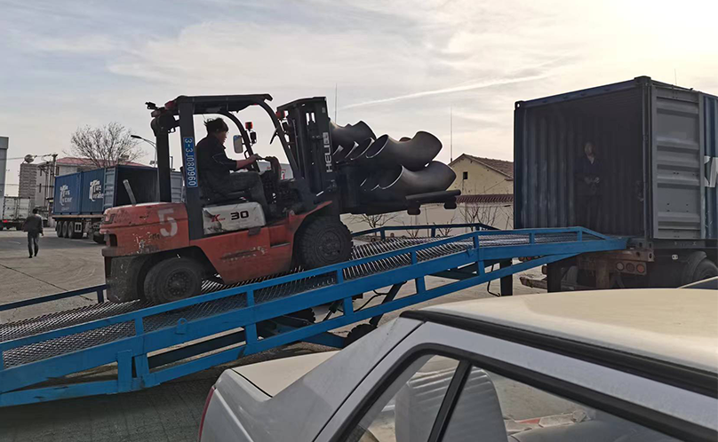 DIN 和 ANSI 法兰兼容吗？