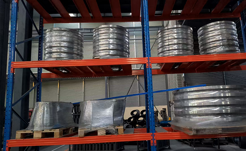 法兰如何焊接到管道上？